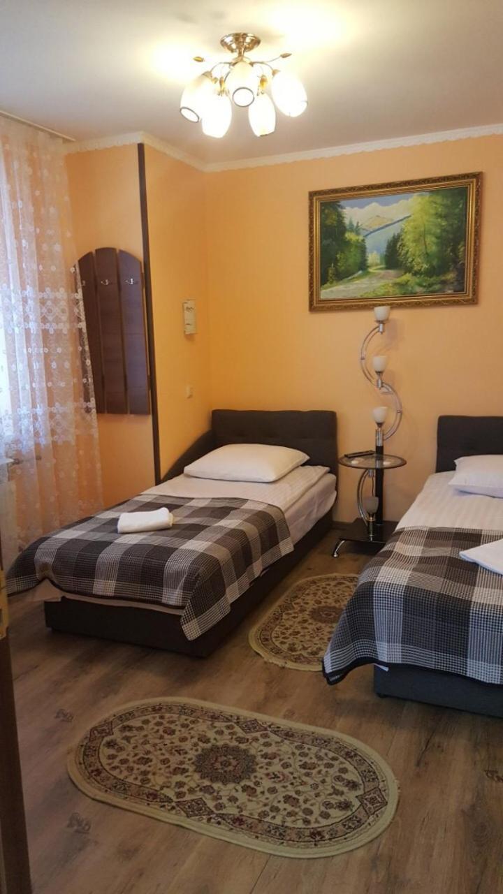 Zatishok Guest House Rachiw Exterior foto